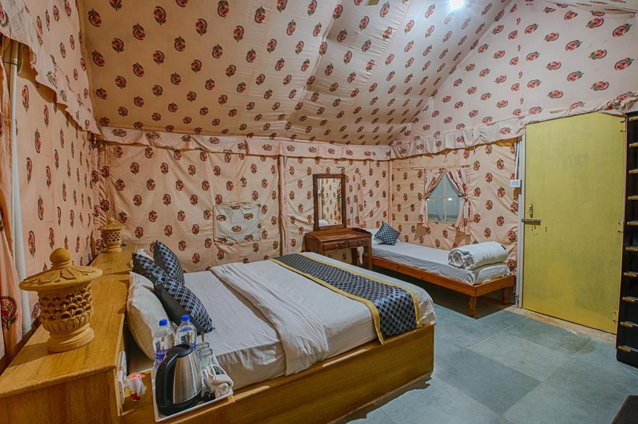 The Desert Royal Heritage Camp ジャイサルメール エクステリア 写真
