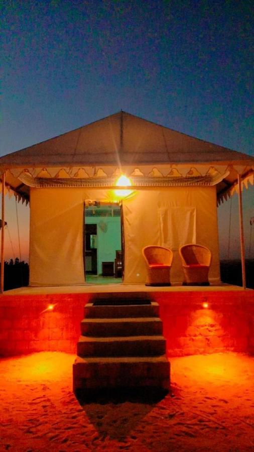 The Desert Royal Heritage Camp ジャイサルメール エクステリア 写真
